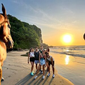 Cabalgata por las playas de Cartagena al Atardecer