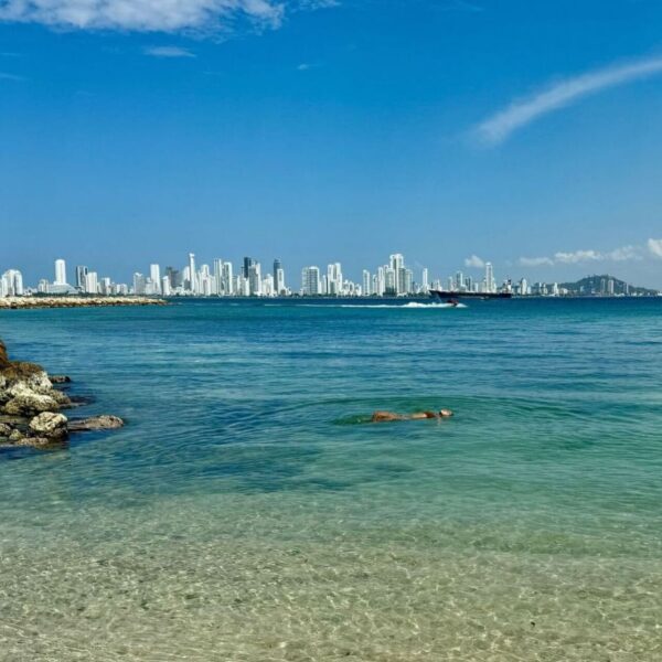 Pasadía Eteka TierraBomba - Cartagena - Imagen 2